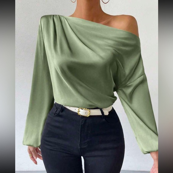Green off shoulder asymmetrical neck batwing sleeve top
